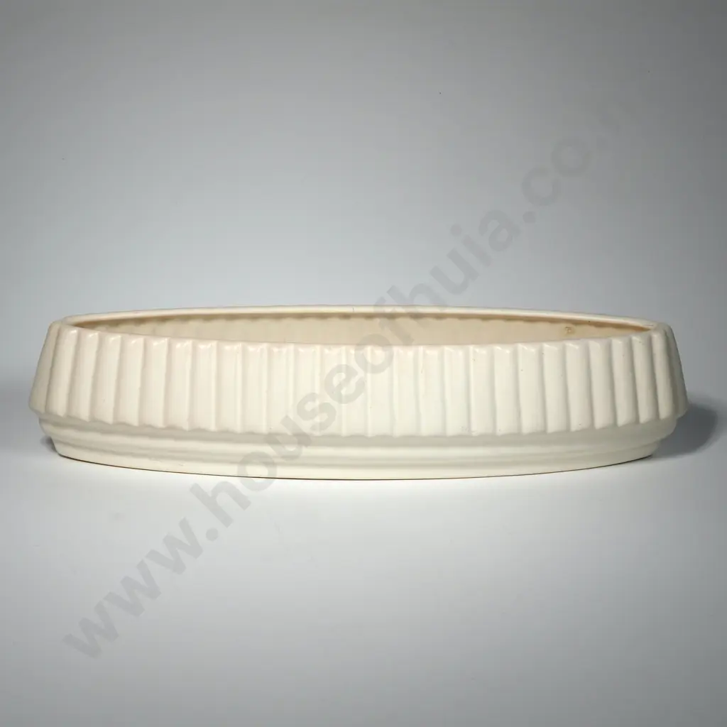 A Crown Lynn Trough Vase, Shape number 74. Marked Crown Lynn To Base Image 1++
