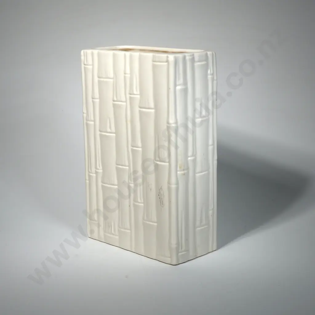 Crown Lynn Rectangular Bamboo Shaped Vase w Crown Lynn Mark To Base & Impressed No. 646 Image 1++