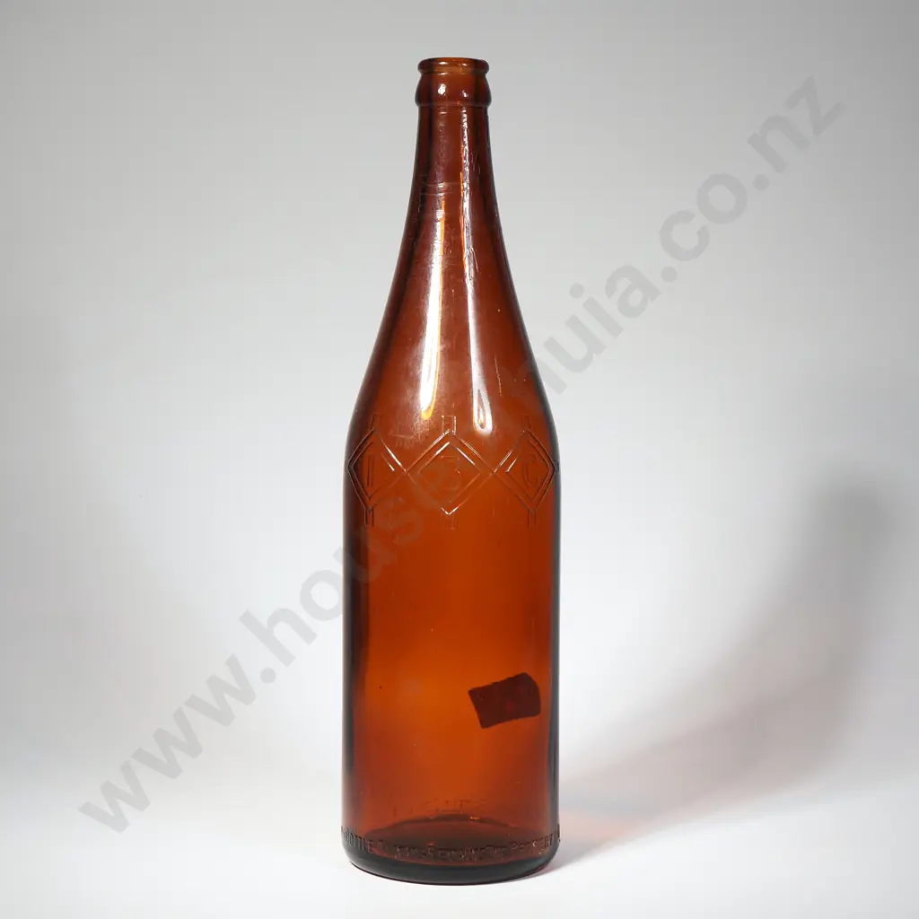 Vintage Beer Bottle Marked IBC - Invercargill Bottle Company, TF Quilters Matuara Bottle & a Thompson's Purity Bottle Image 1++