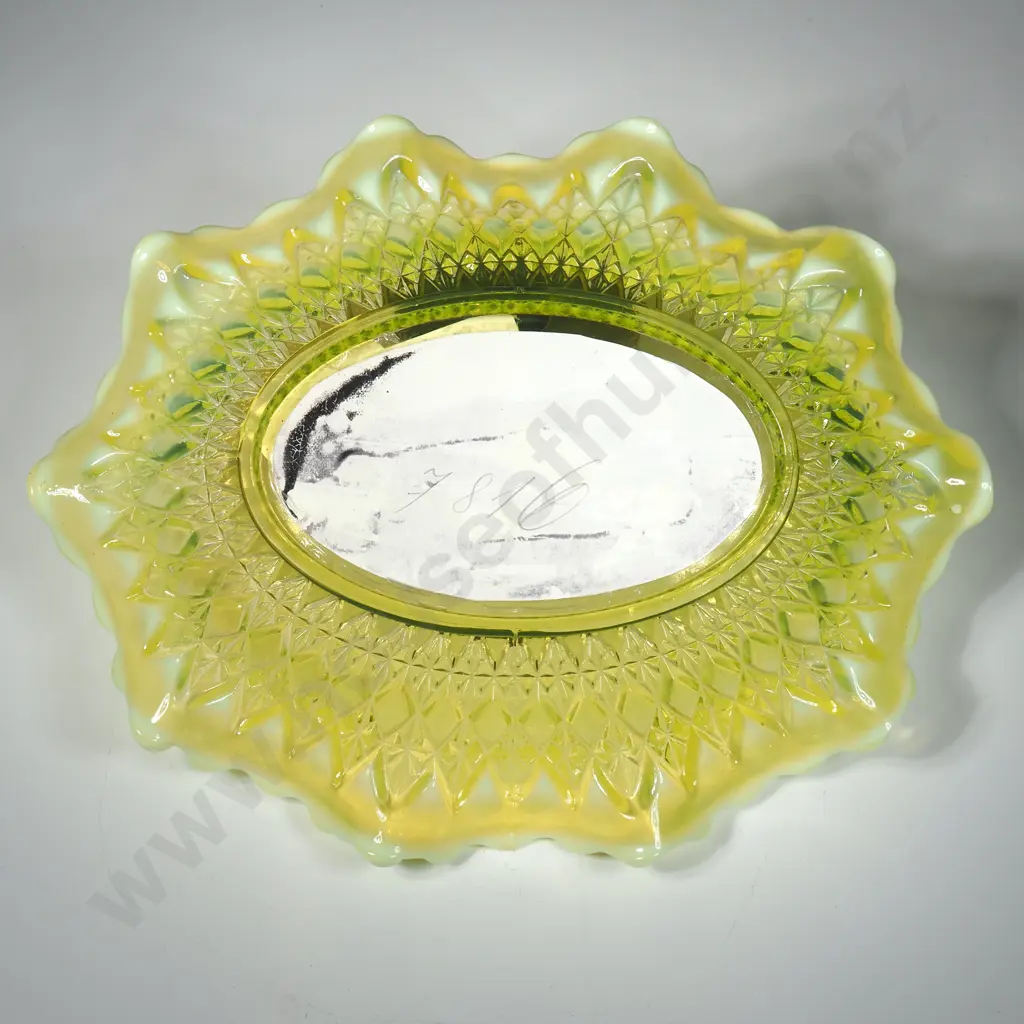 Antique Davidson Primrose Pearline Uranium Glass "Queenstown" Bowl Image 1++
