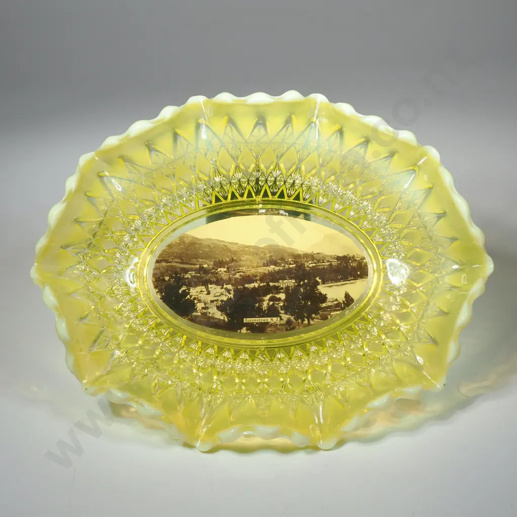 Antique Davidson Primrose Pearline Uranium Glass "Queenstown" Bowl Image 1++