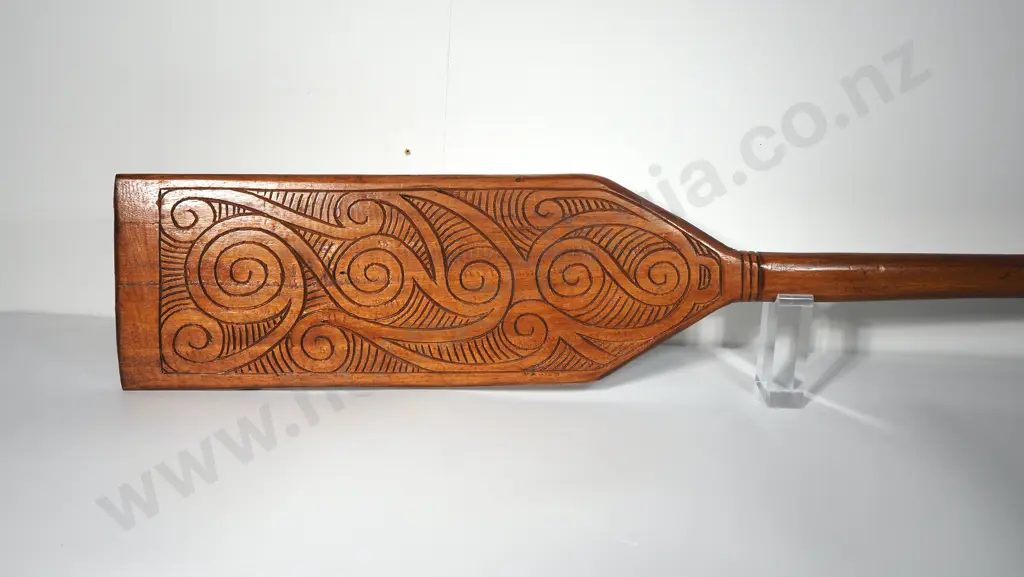 Vintage Folk Maori Carved Wooden Paddle Image 1++