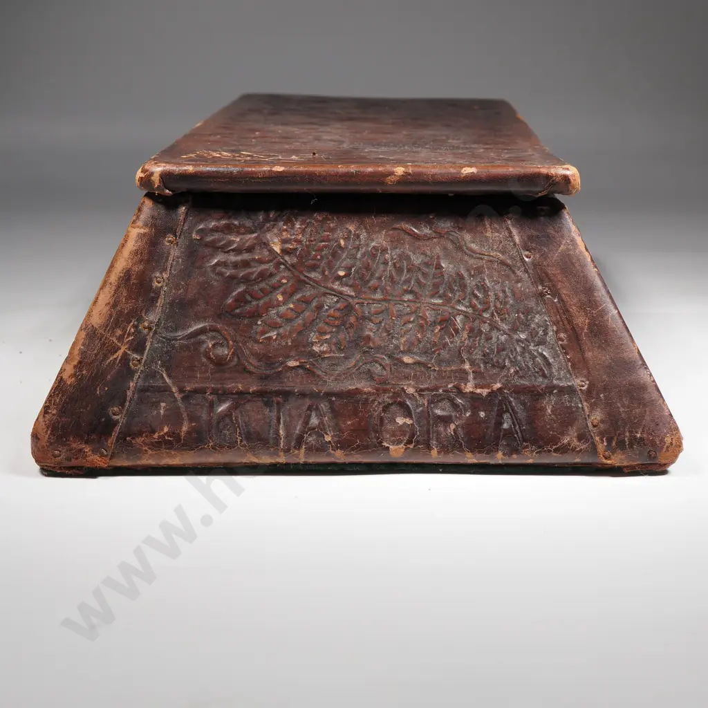 Unusual New Zealand Vintage Tooled Leather Box Decorated w Ferns Te Reo Image 1++
