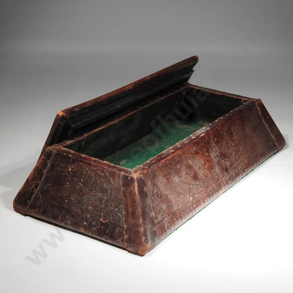 Unusual New Zealand Vintage Tooled Leather Box Decorated w Ferns Te Reo Image 1++