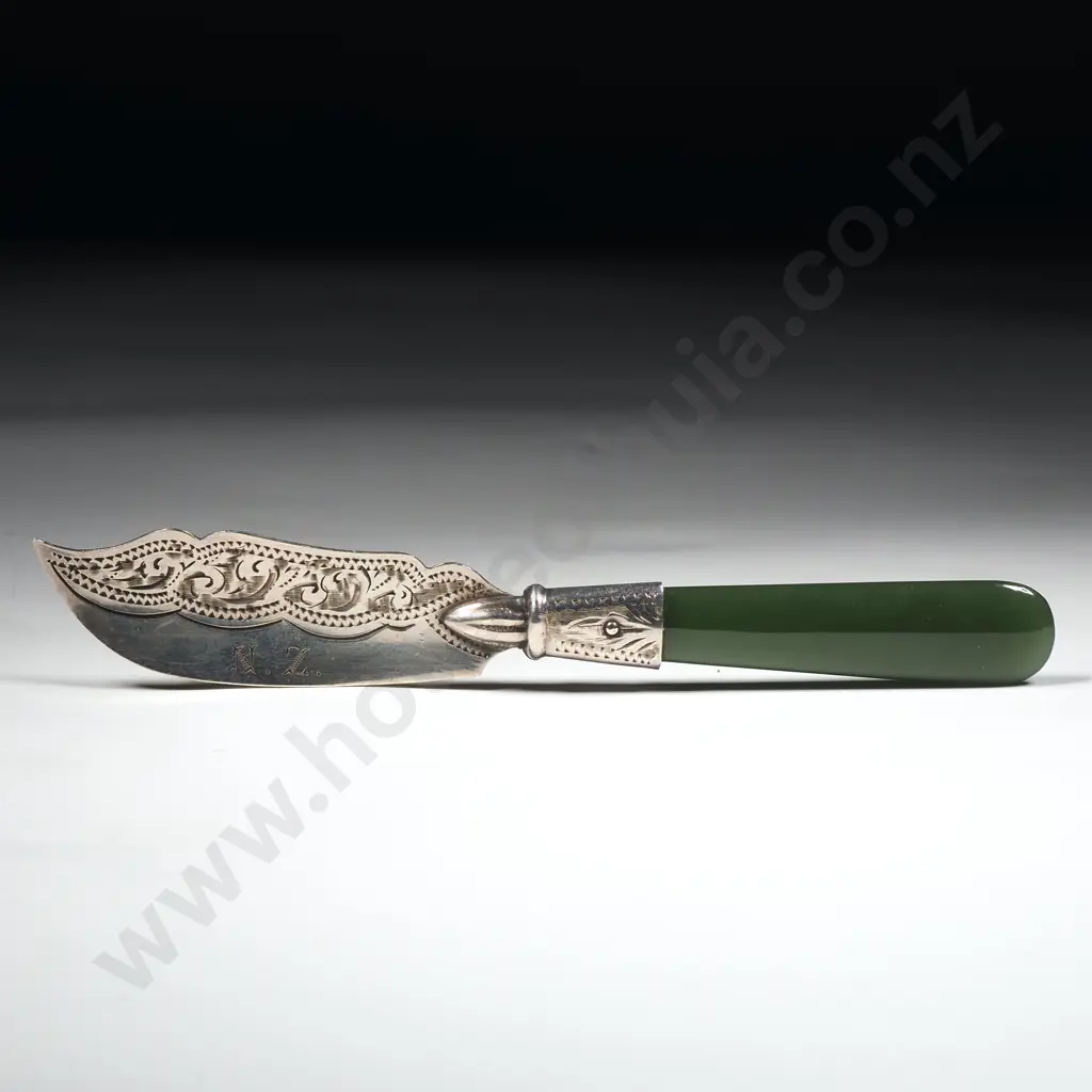 Sterling Silver Greenstone Handled Butterknife Image 1++