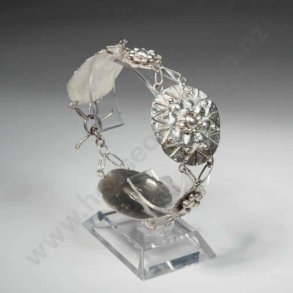 Exquisite Edith Morris Sterling Silver Bracelet Image 1++