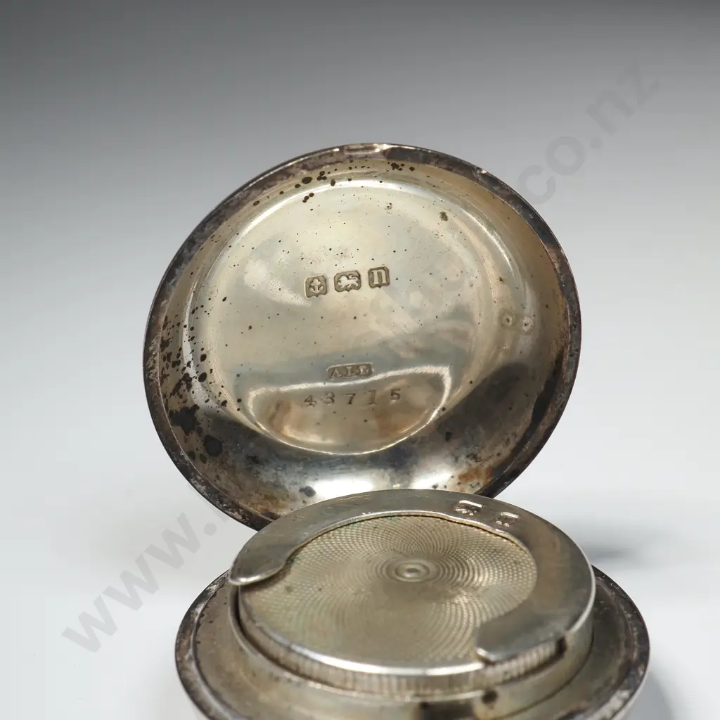 Sterling Silver & Enamel SS Ruahine Sovereign Case Image 1++