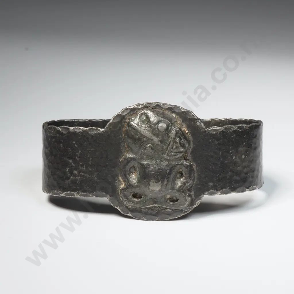 Antique NZ Arts & Crafts Pewter 'Tiki" Napkin Ring Image 1++
