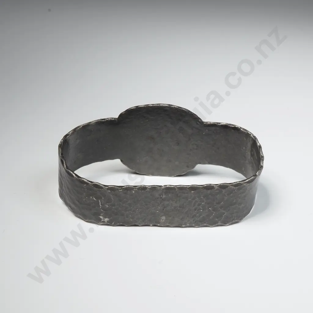 Antique NZ Arts & Crafts Pewter 'Tiki" Napkin Ring Image 1++