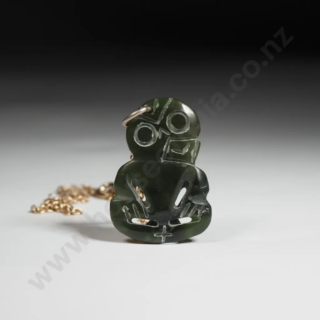 Greenstone Tiki w Gold Plate Chain. Image 1++