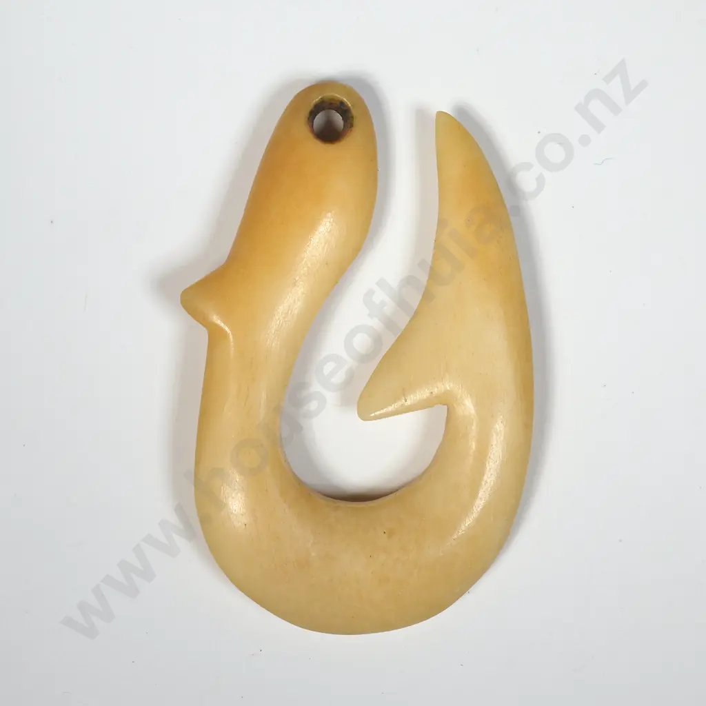 Bone Hei Matau, Traditional Maori Fish Hook Pendant Image 1++