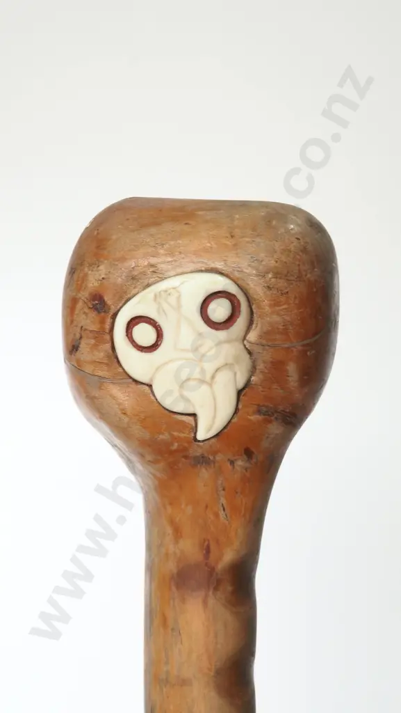 Vintage NZ Maori Alpine Walking Stick w Hand Carved Bone Tiki Head Image 1++