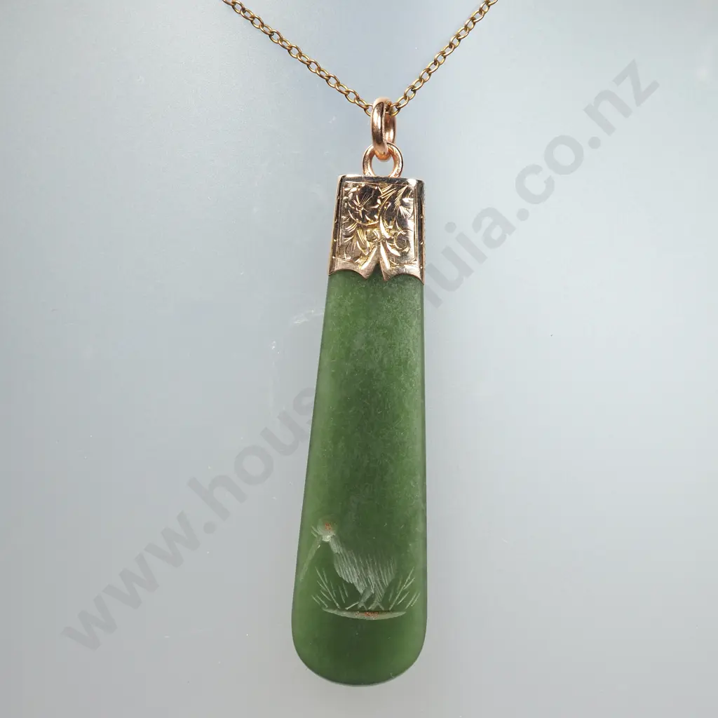 Colonial 9ct Gold Greenstone Pendant w Kiwi Engraving on Rolled Gold Chain Image 1++