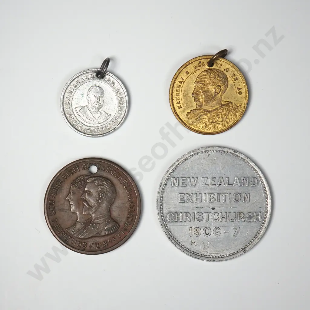Four Antique New Zealand Commemorative Medalettes  Image 1++
