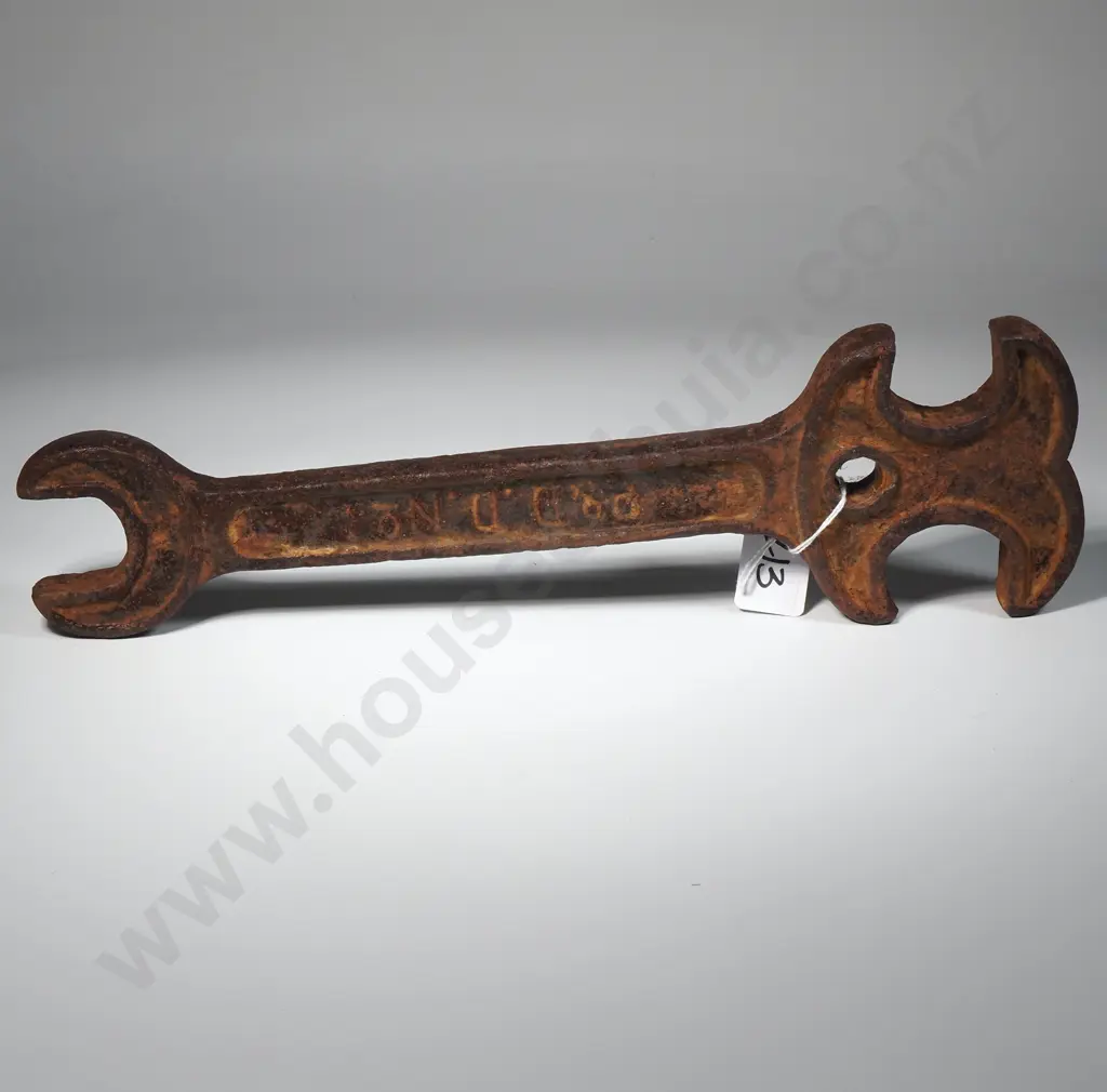 P & D Duncan No 1 Cast Iron Plough Wrench, Originally Supplied w Agricultural Implements Image 1++