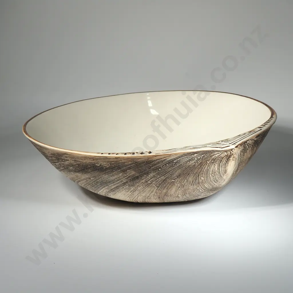 Royce McGlashen - Large Shell Form Bowl Image 1++
