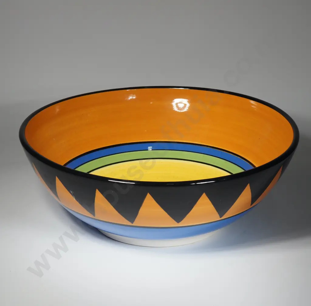 Gane & Benge Neudorf Pottery Large Centre Piece Bowl Image 1++