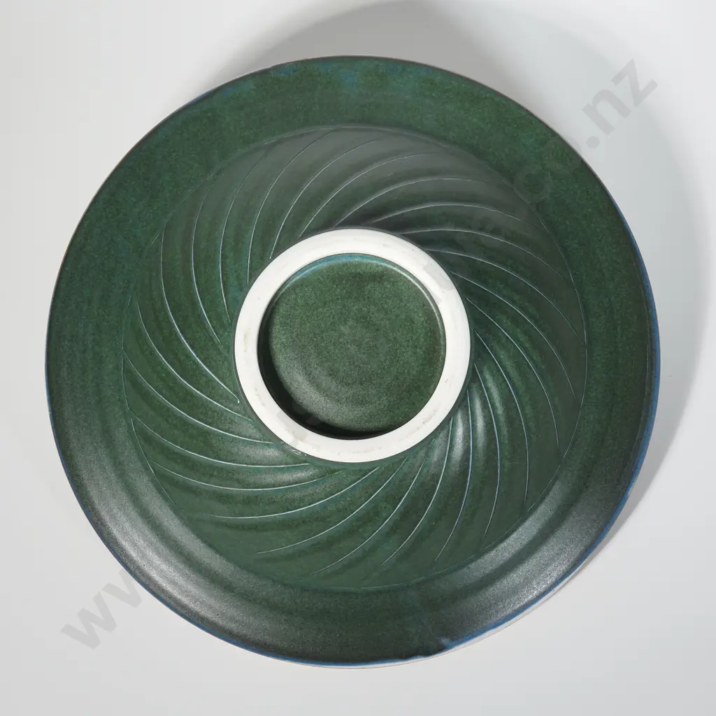 Peter Shearer Stoneware Bowl Image 1++