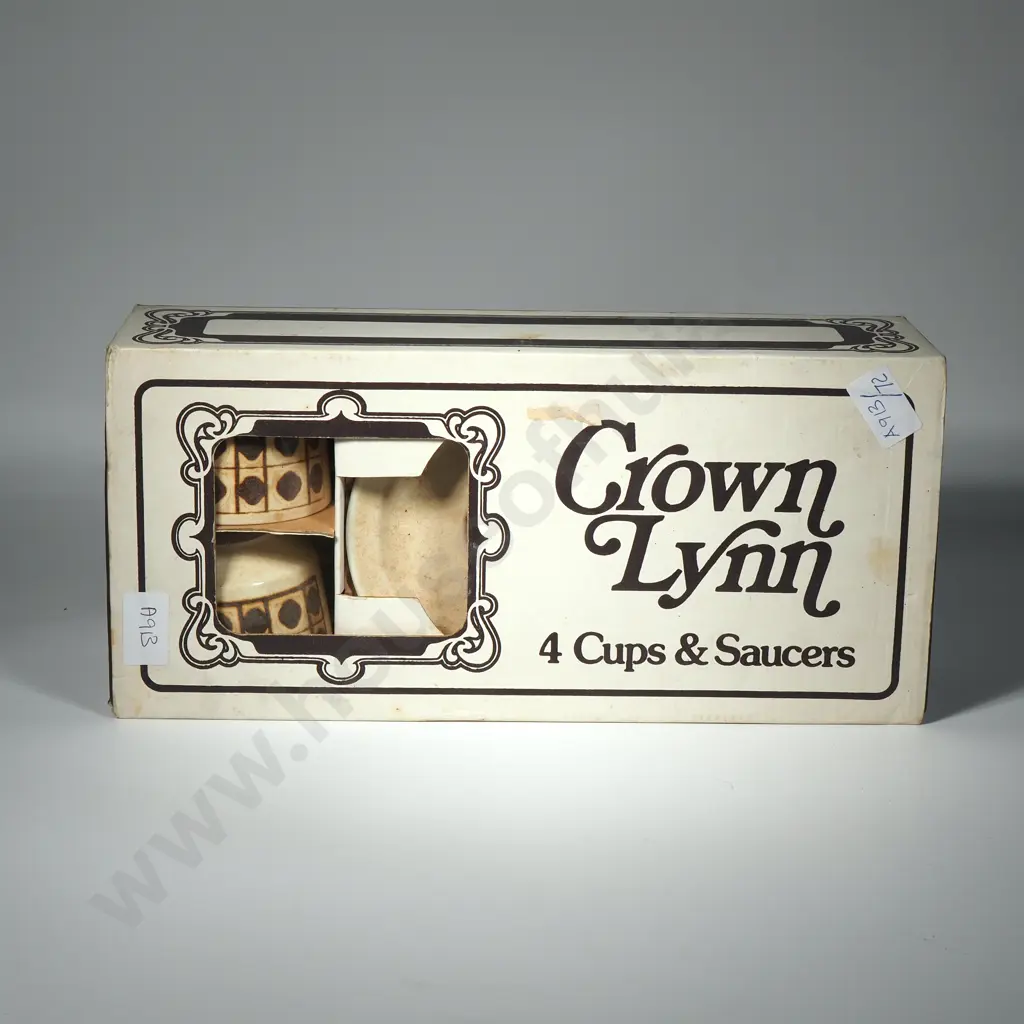 Crown Lynn Boxed Cups & Saucers Set Image 1++
