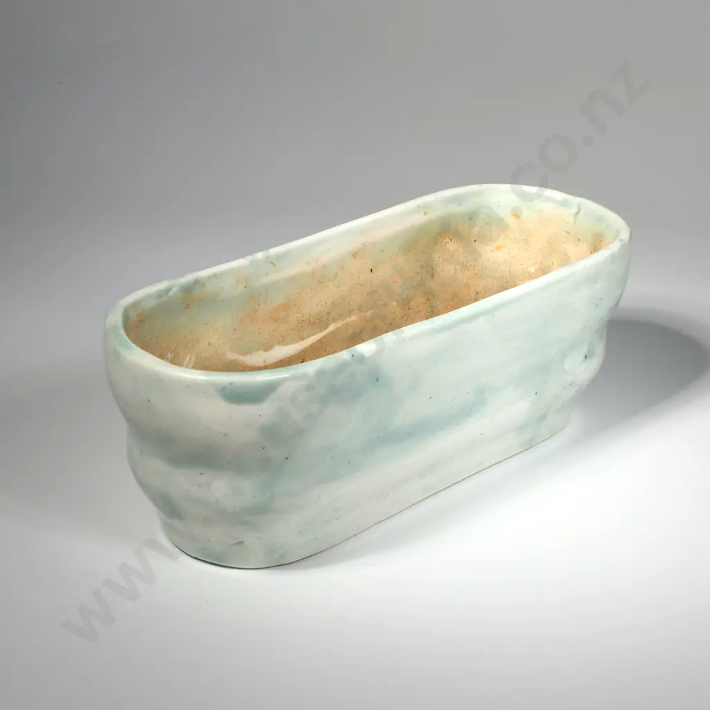 Pioneer NZ Potter Briar Gardner Trough - Circa 1940 Image 1++