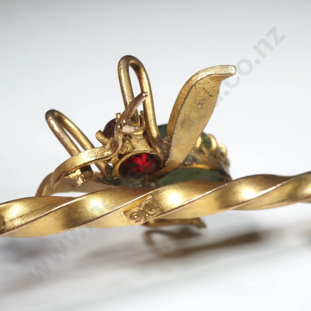Fantastic Antique 9ct Gold Bug Brooch Image 1++