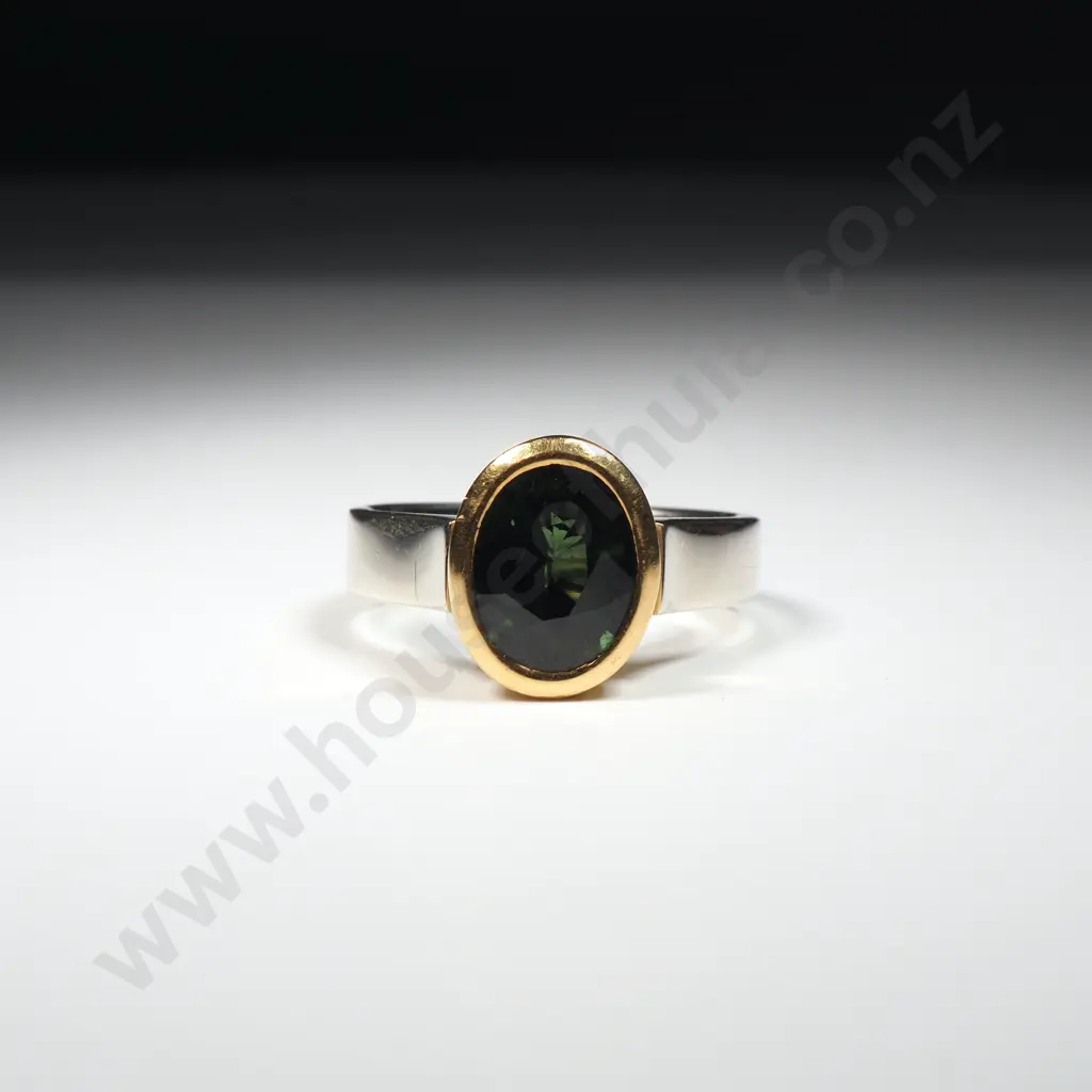 Mason Carter 9ct & 22ct Gold Green Gem Ring Image 1++