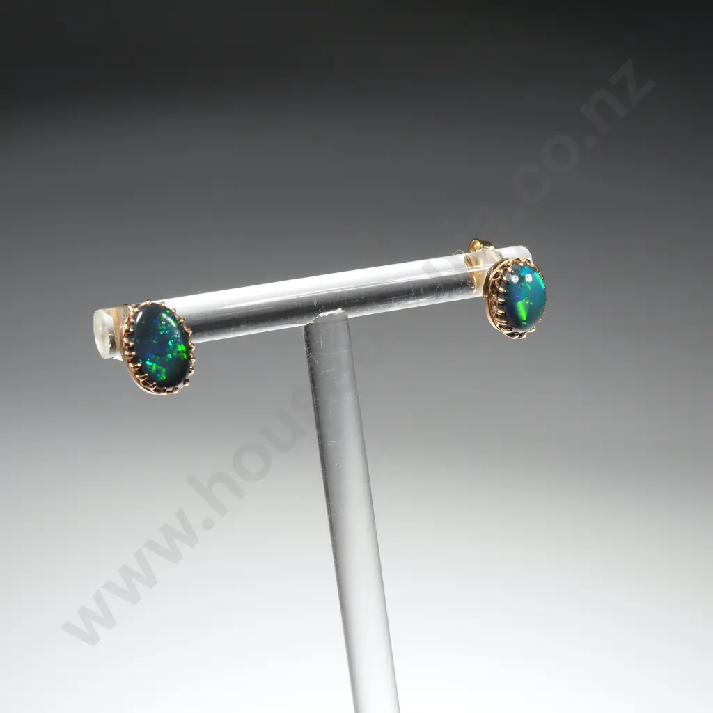 18ct Gold Lightning Ridge Opal Earrings Image 1++