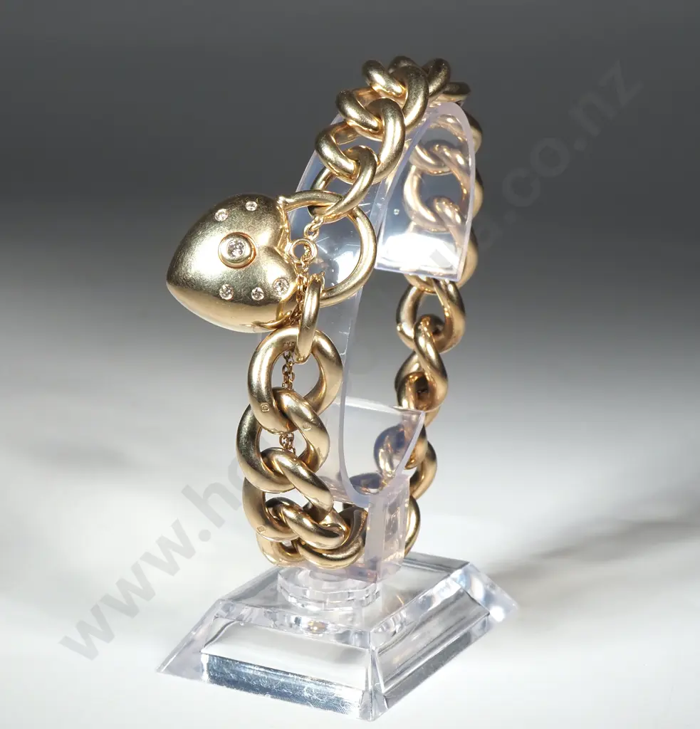 Massive 9ct Gold & Diamond Curb Link Bracelet Image 1++