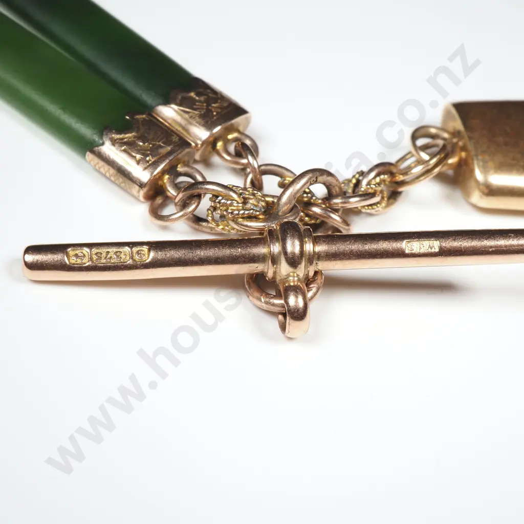 Colonial New Zealand 9ct Gold Greenstone Rail Link Fob Chain Necklace w Greenstone Pendant & T Bar Image 1++
