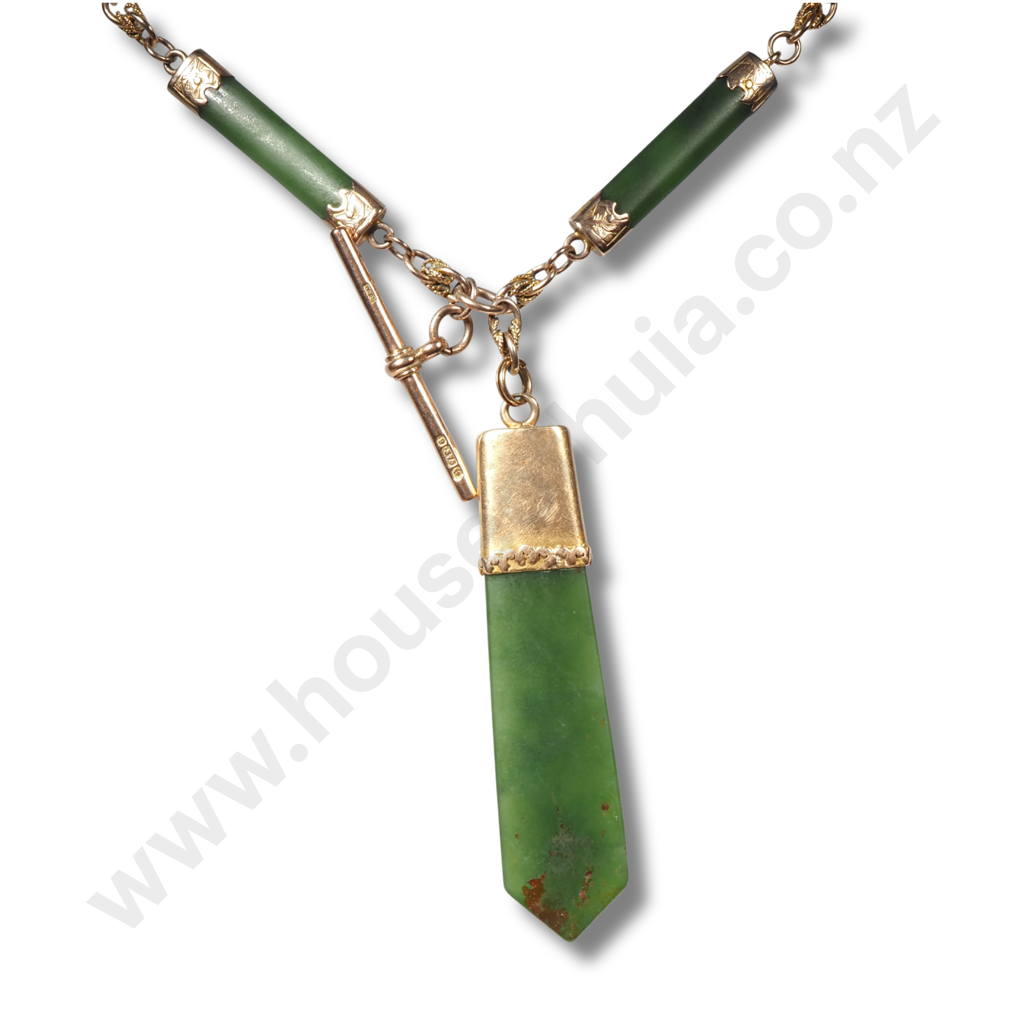 Colonial New Zealand 9ct Gold Greenstone Rail Link Fob Chain Necklace w Greenstone Pendant & T Bar Image 1++