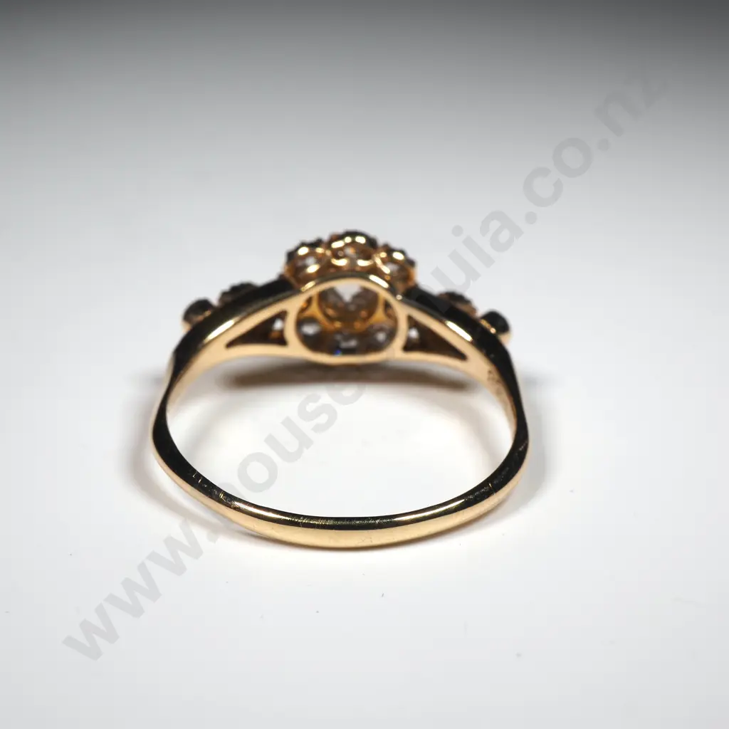 Cased Antique 18ct Gold Diamond Cluster Ring w Valuation $6,350.00 Image 1++