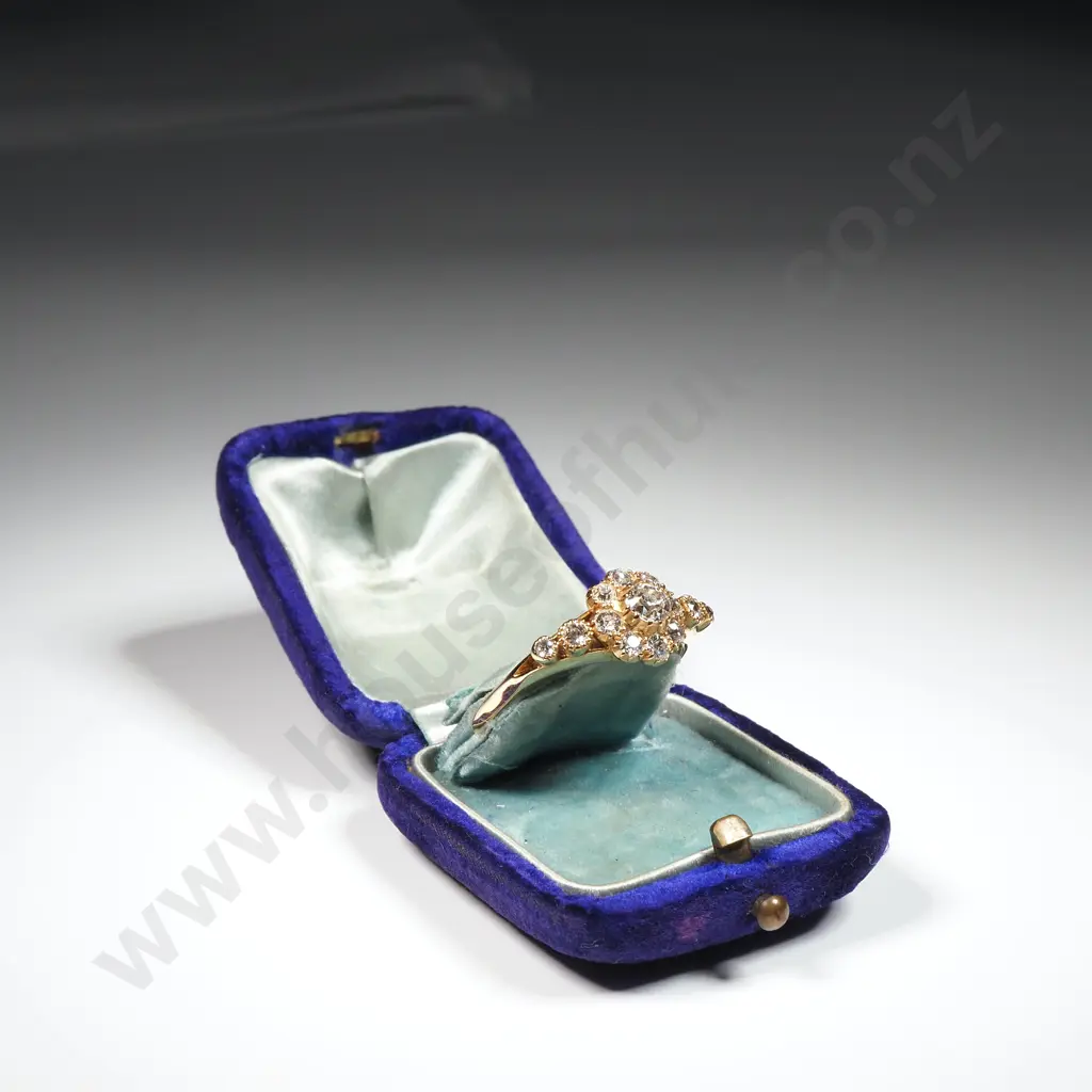 Cased Antique 18ct Gold Diamond Cluster Ring w Valuation $6,350.00 Image 1++