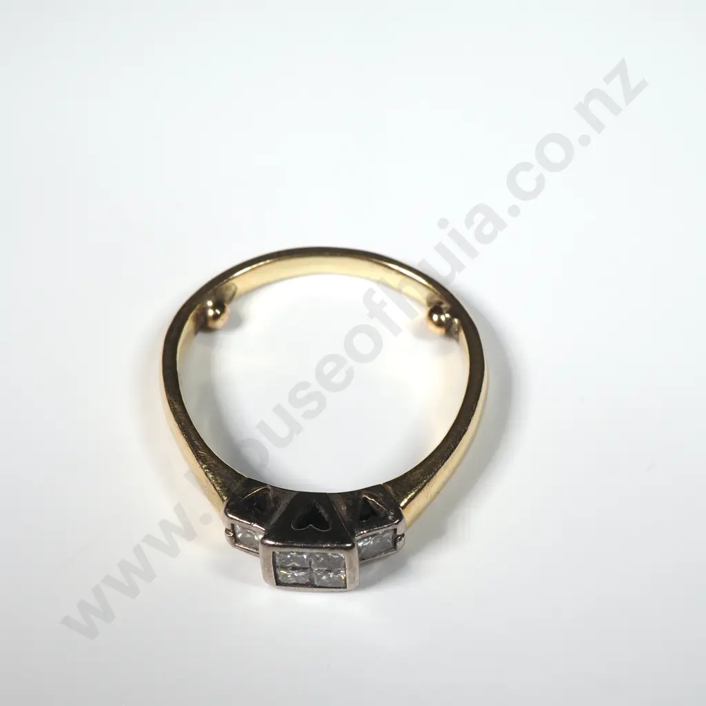 18ct Gold Diamond Ring w Valuation for $2,935.00 Image 1++