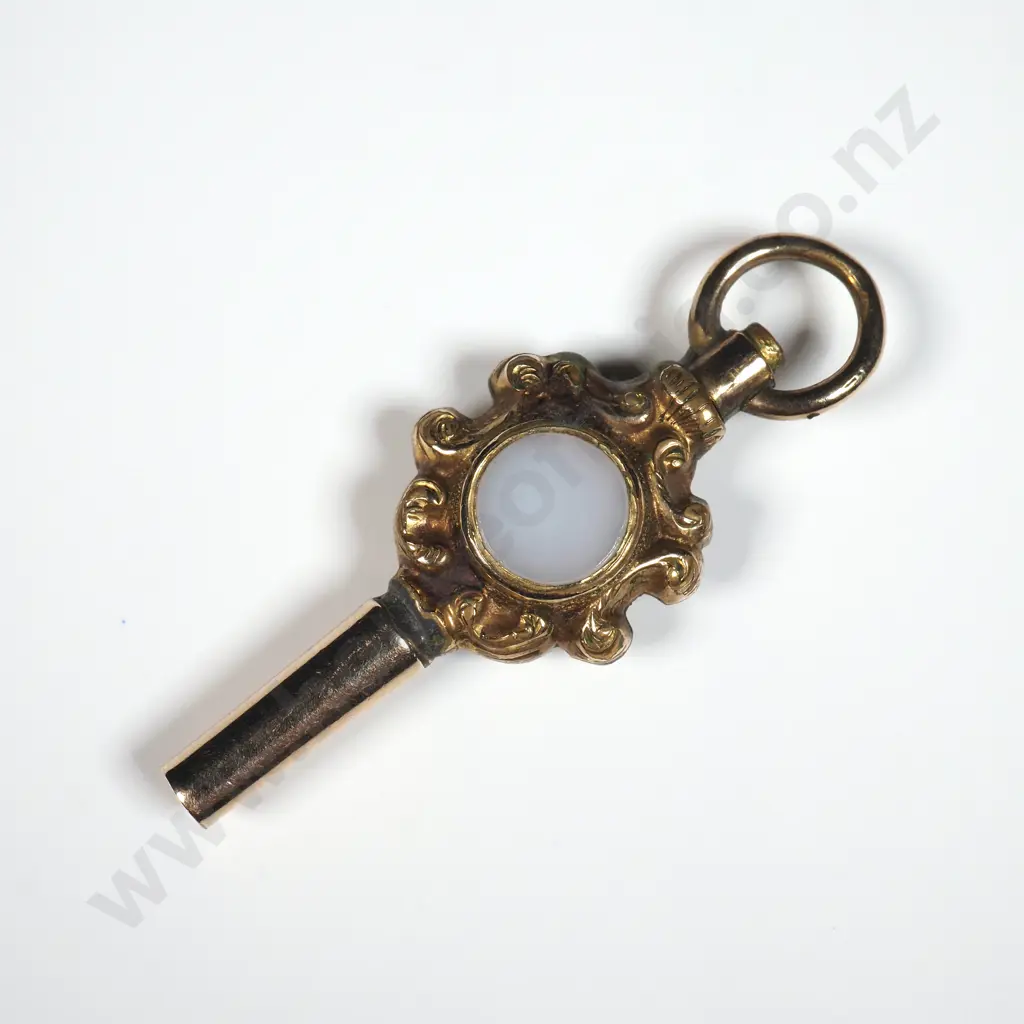 Antique Ornate Rolled Gold Watch Key w 9ct Gold Jump Ring Image 1++