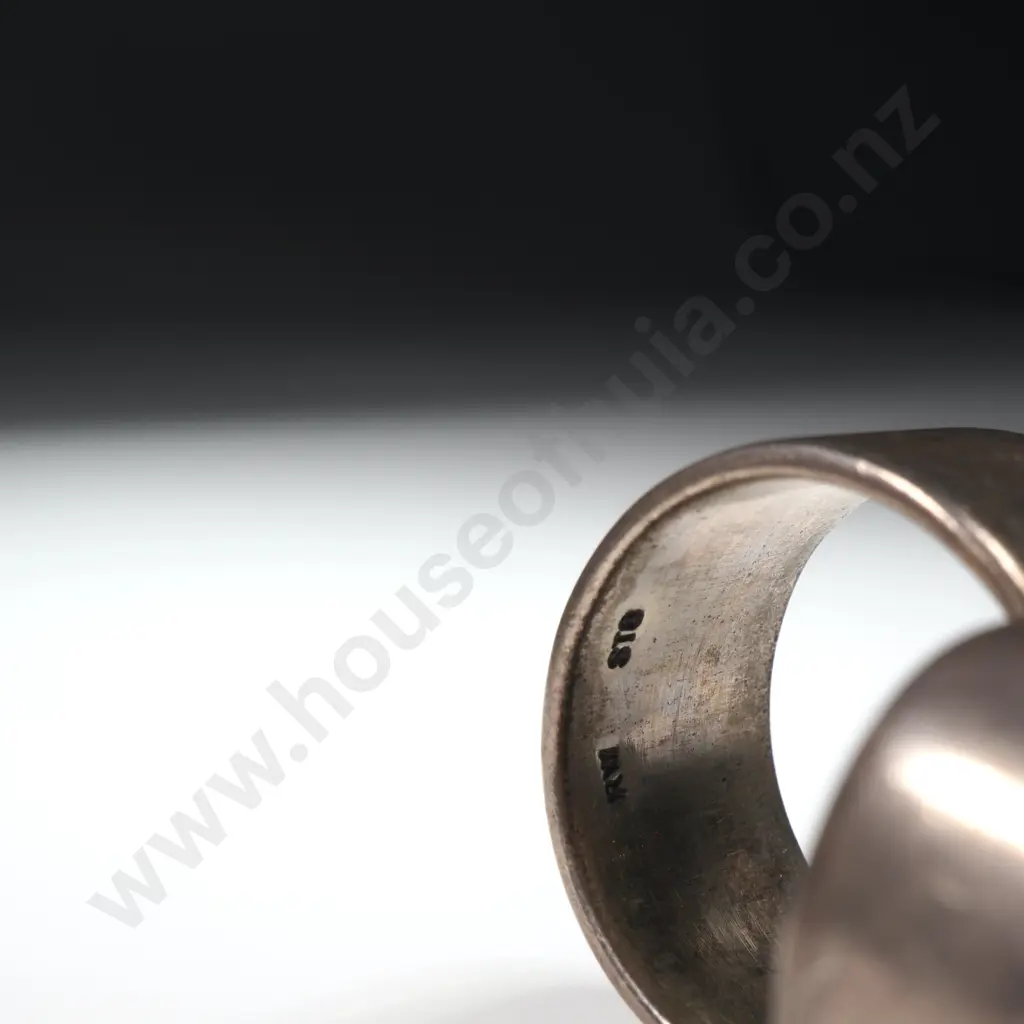 Large Sterling Silver Paua Shell Ring Image 1++