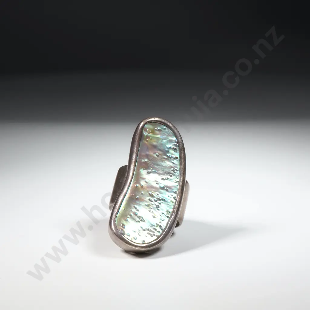 Large Sterling Silver Paua Shell Ring Image 1++