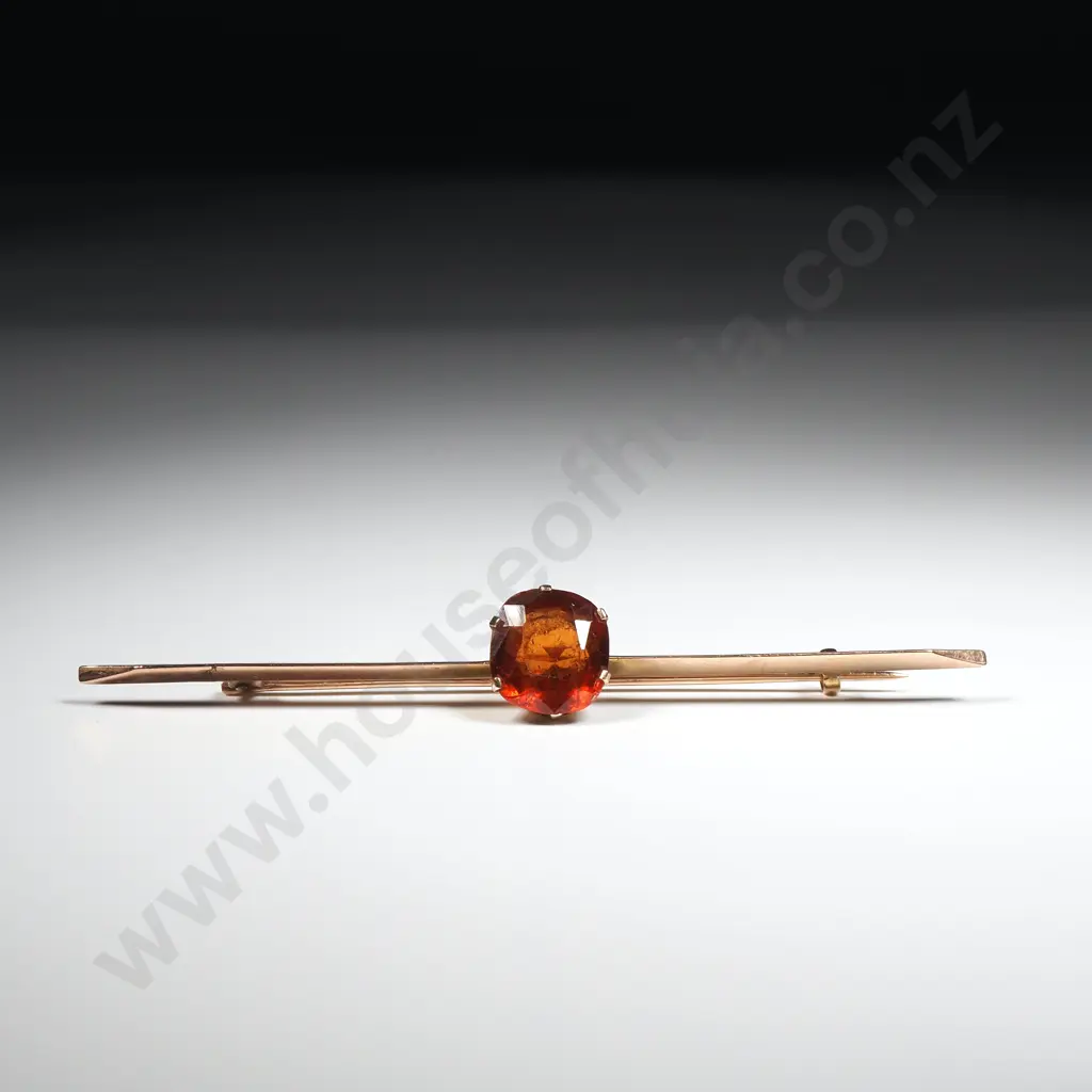 Antique 9ct Gold Red Stone Brooch Image 1++