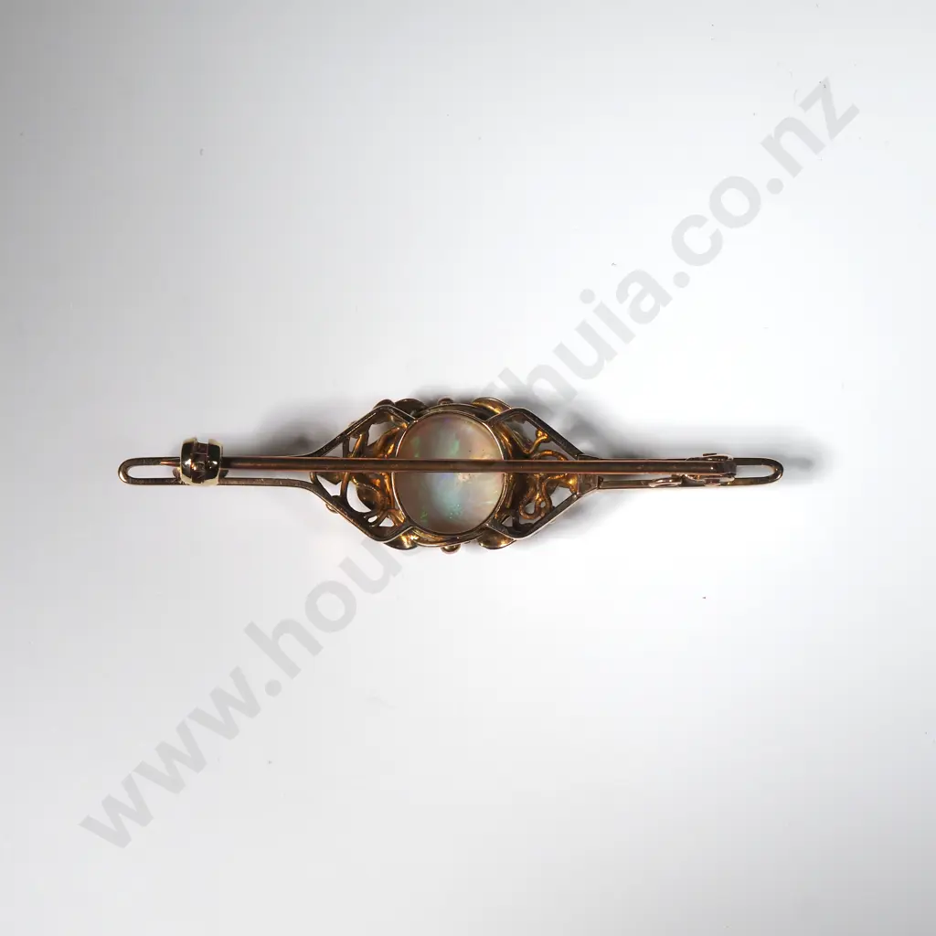 Exquisite Cased Antique 9ct Gold Opal Brooch in Australia Jewellers Box Image 1++