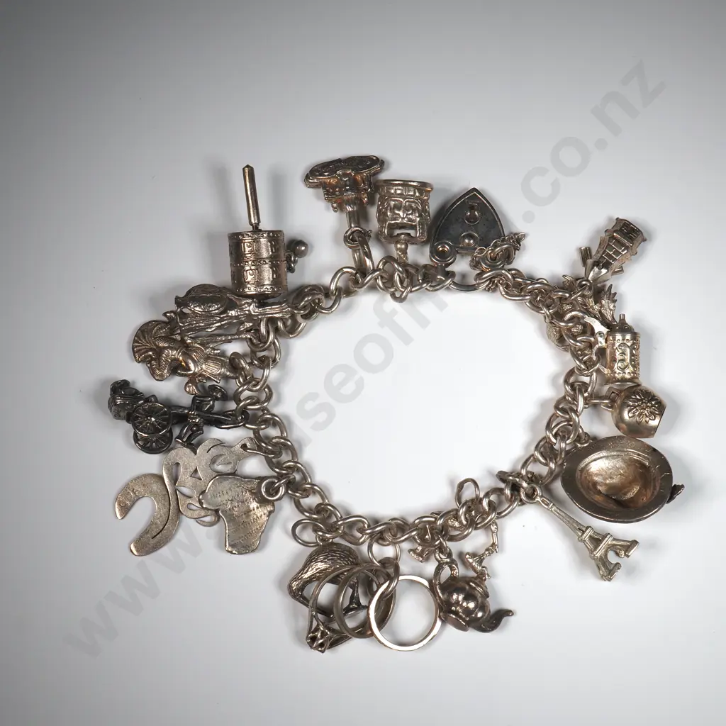 Sterling Silver Charm Bracelet Image 1++