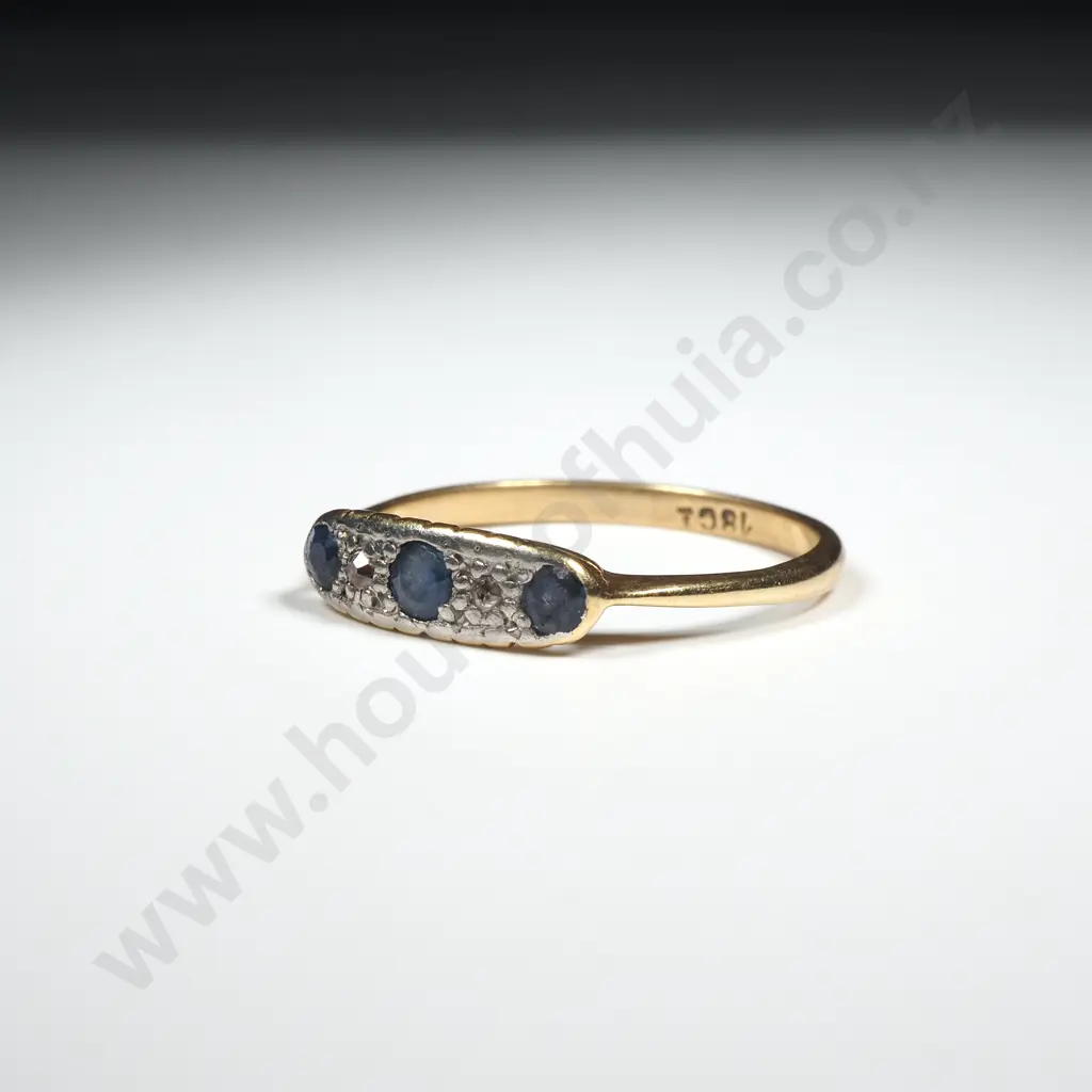 18ct Gold Blue Gem & Diamond Ring Image 1++