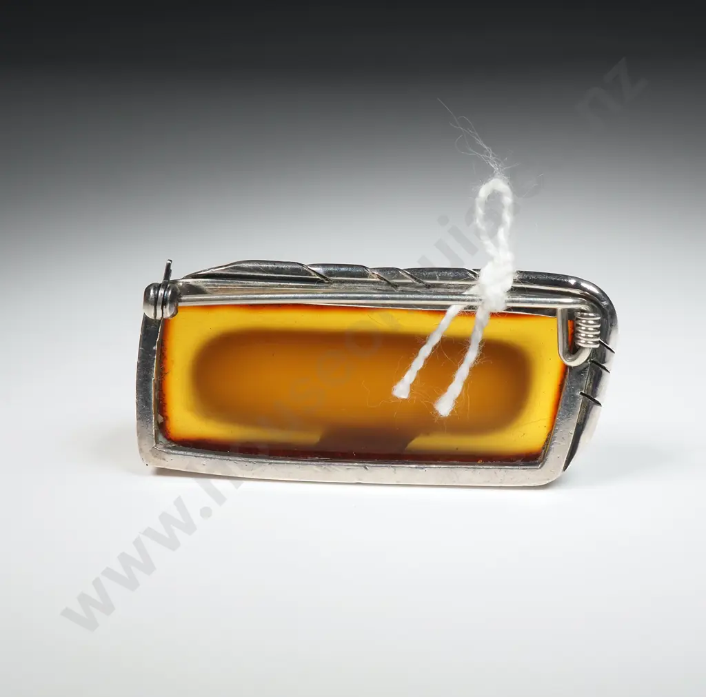 Sterling Silver Amber Brooch Image 1++