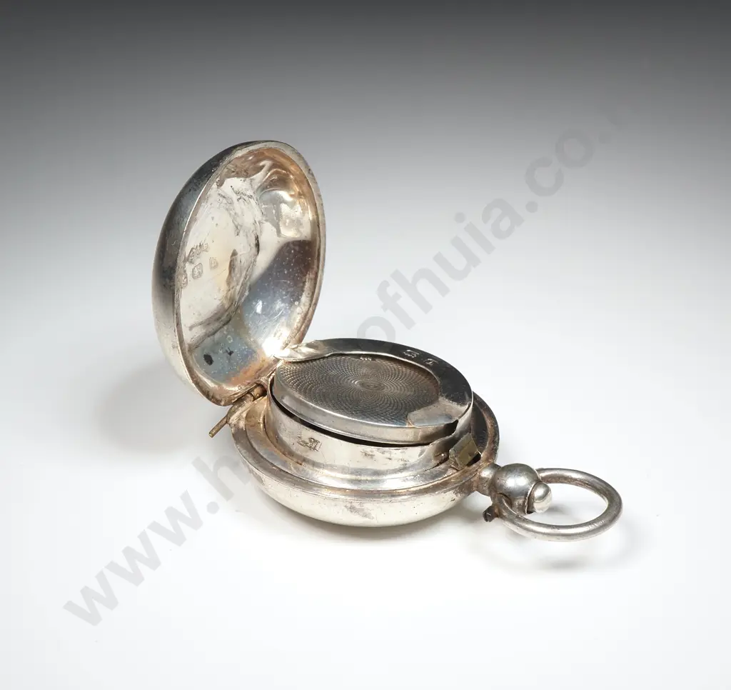 Sterling Silver Sovereign Holder A/F	 Image 1++