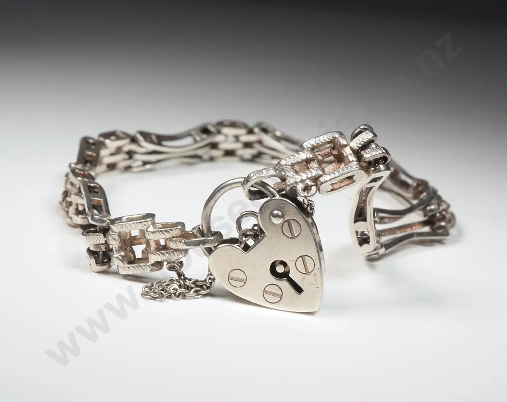 Sterling Silver Gate Bracelet Image 1++