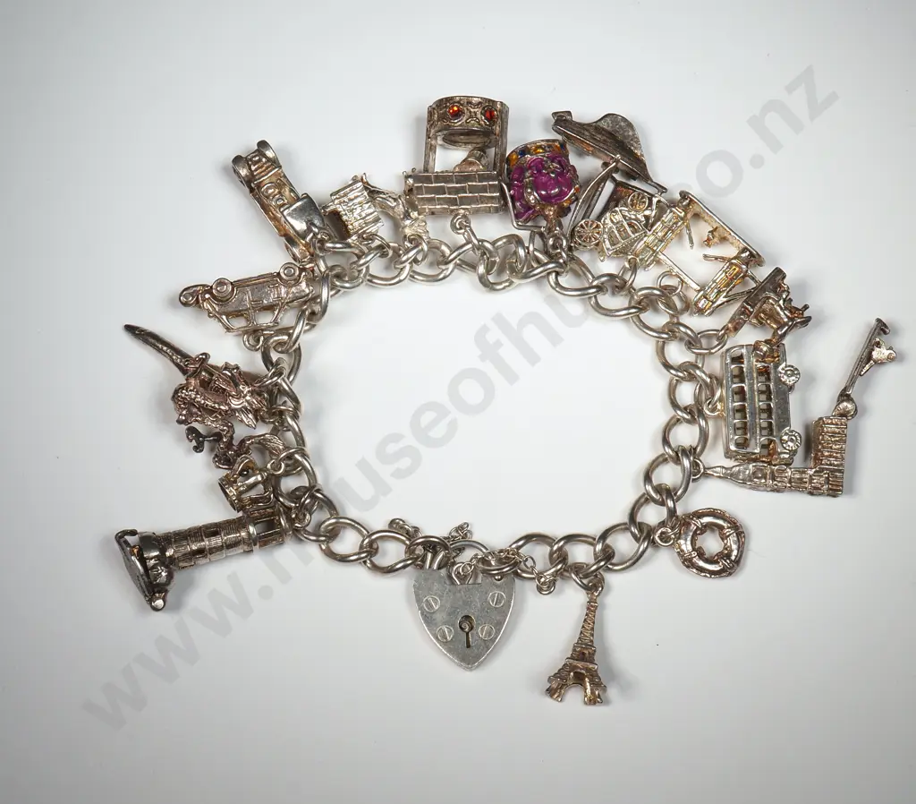 Sterling Silver Charm Bracelet w Excellent Charms Image 1++