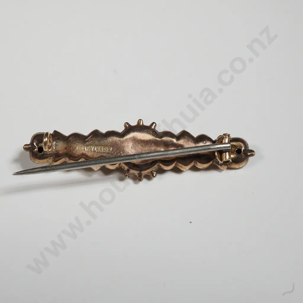 9ct Gold Brooch Image 1++