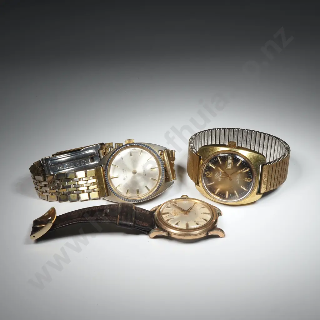 Three Vintage Wristwatches  Image 1++