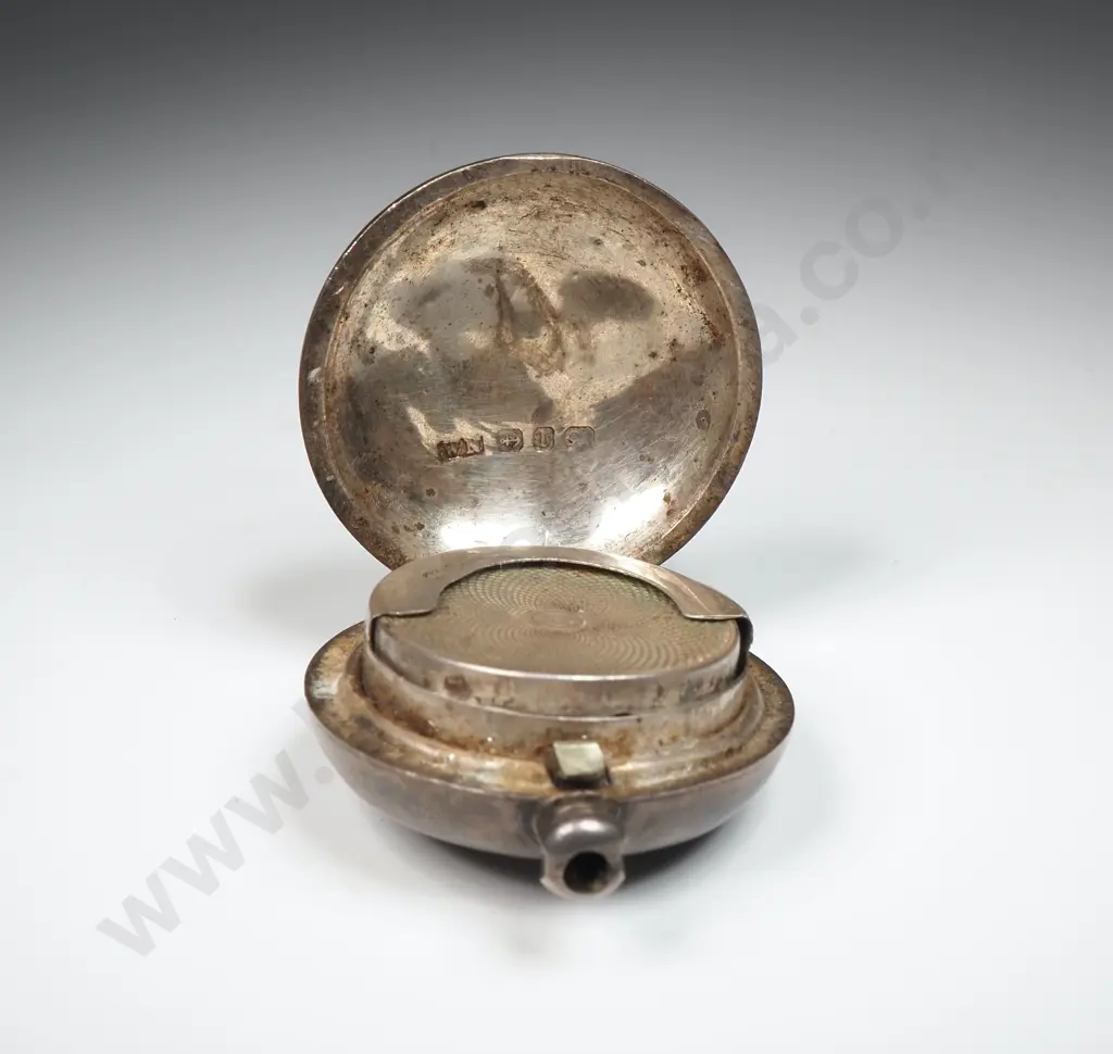 Sterling Silver Sovereign Holder A/F	 Image 1++
