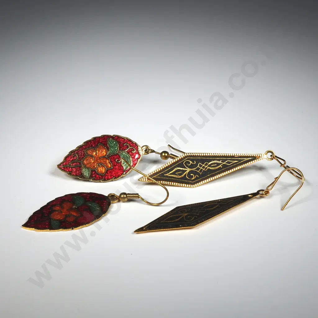 Two Pairs of Costume Earrings Image 1++