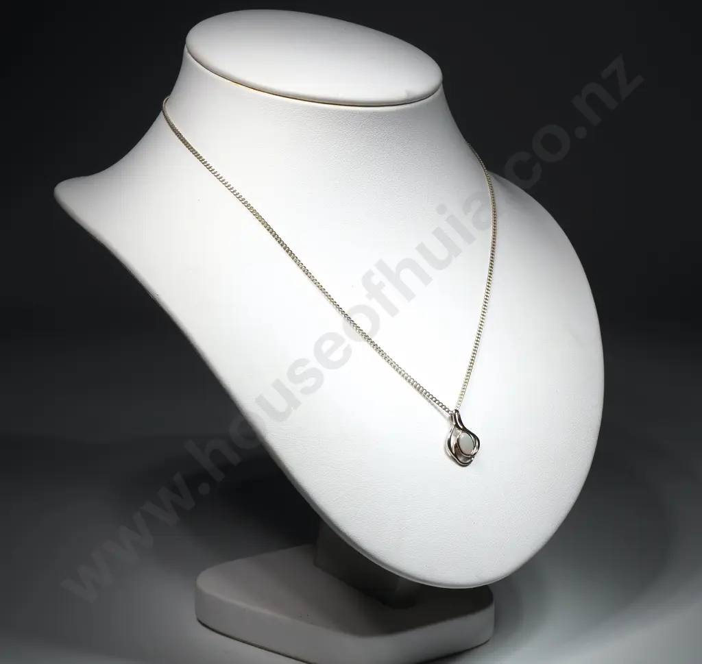 Silver Chain Stamped '18KSP' & Sterling Silver Pendant w Possibly Opal Gem Image 1++