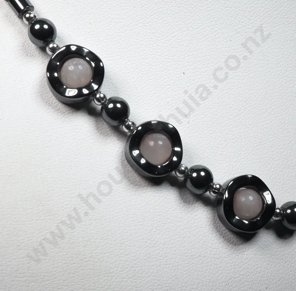Hermitite Necklace w Rose Quartz  & Silver Coloured Beads, & Screw Clasp Image 1++
